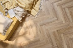 Plovoucí vinylová podlaha Arbiton Amaron Herringbone Dub Windsor