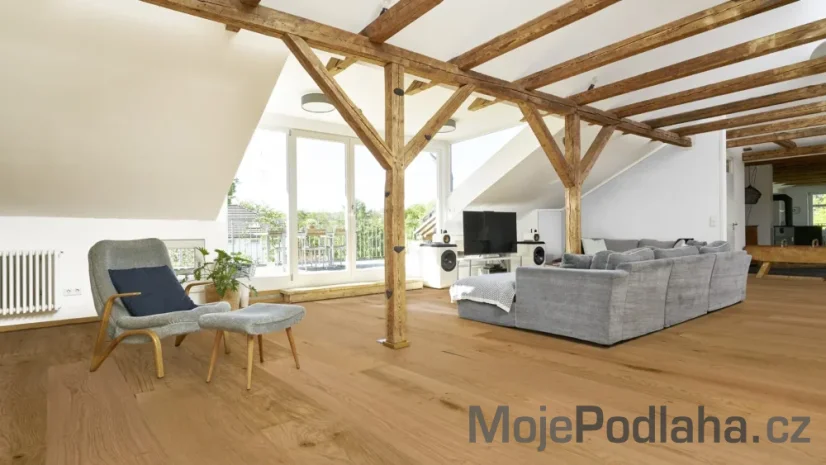 Třívrstvá dřevěná podlaha KPP Dub Antique Přírodní