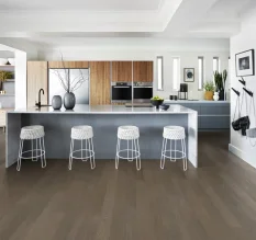 Třívrstvá dřevěná podlaha Kährs Faded Black