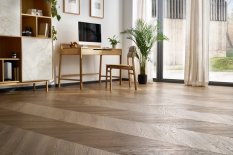 Plovoucí vinylová podlaha Arbiton Shape Match Amaron Chevron Rochester Oak